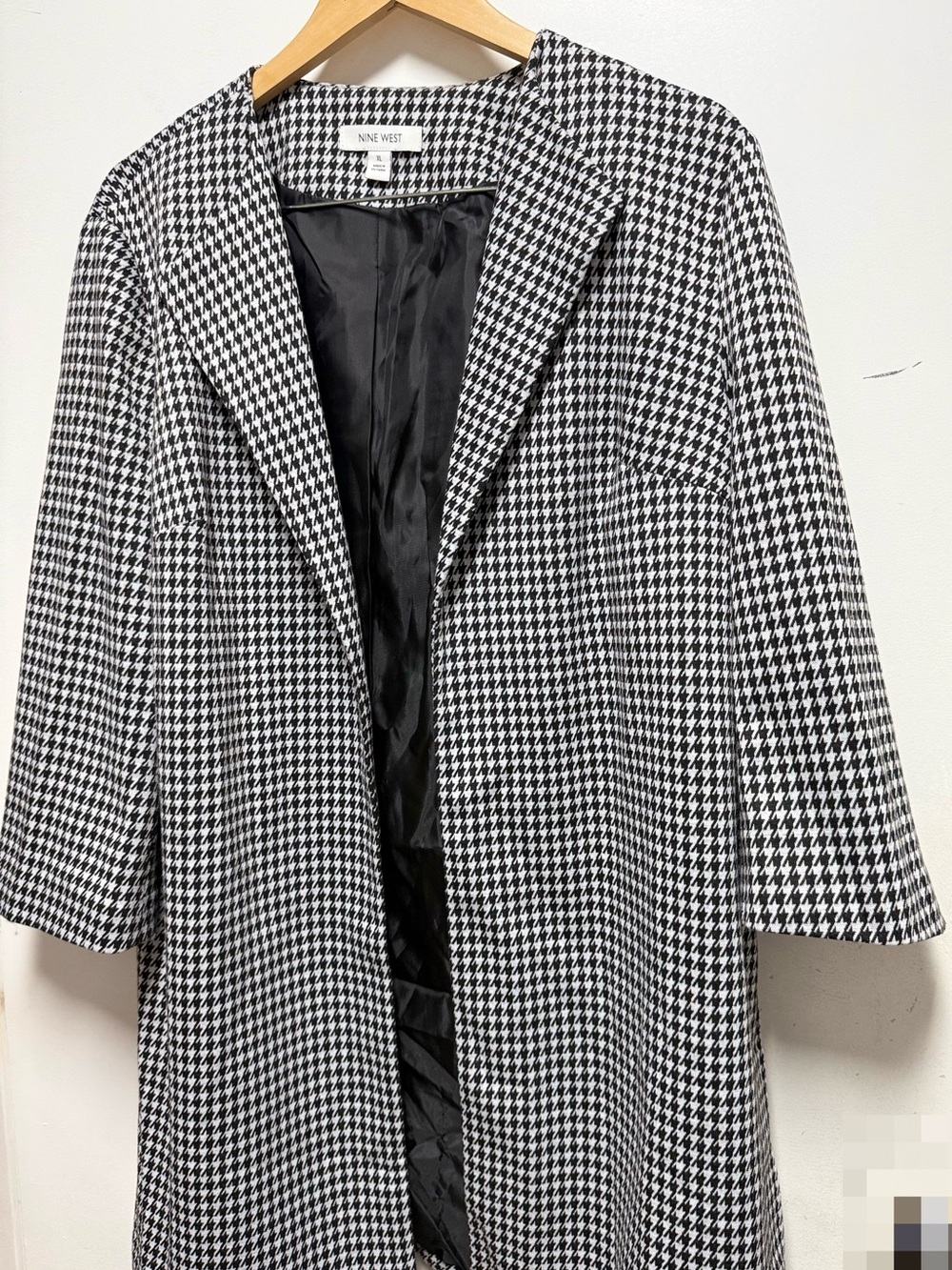Nine West Black & White Houndstooth Open-Front Blazer Coat - Picture 2 of 7
